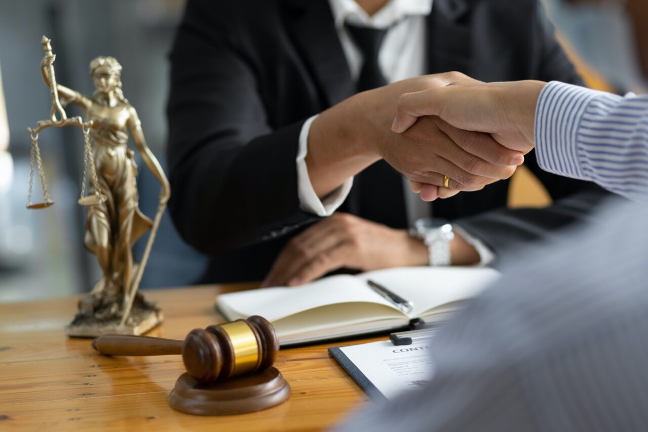 legal-consulting-services-legal-negotiations-lawyer-are-signing-legal-contract-agreement-document-